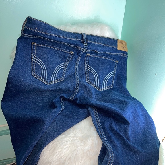 Jeans 💙 - Picture 2 of 5